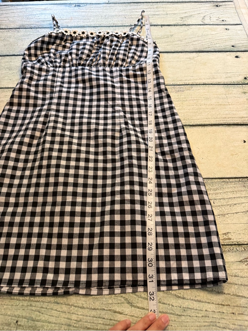 Forever 21 black & white gingham floral detail at chest summer short dress. L - Picture 6 of 7
